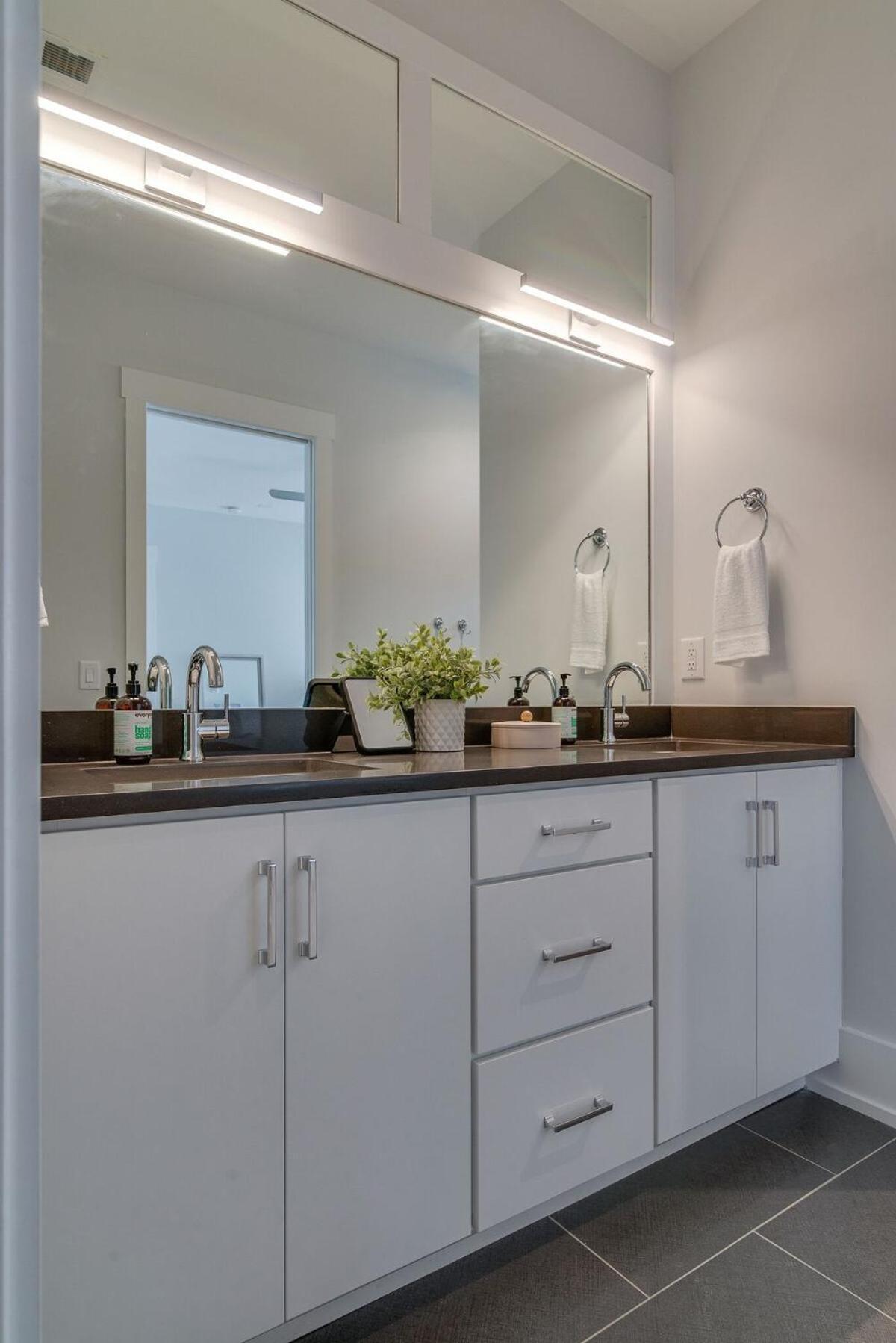 The Briar - Luxurious Condo Near Vanderbilt, Nashville Esterno foto